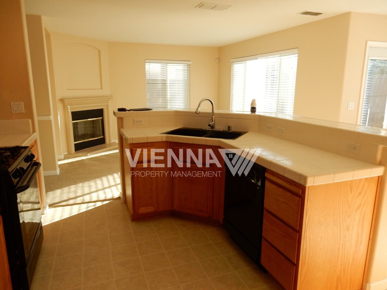 5455 Alvoca Way - Photo 7 of 22