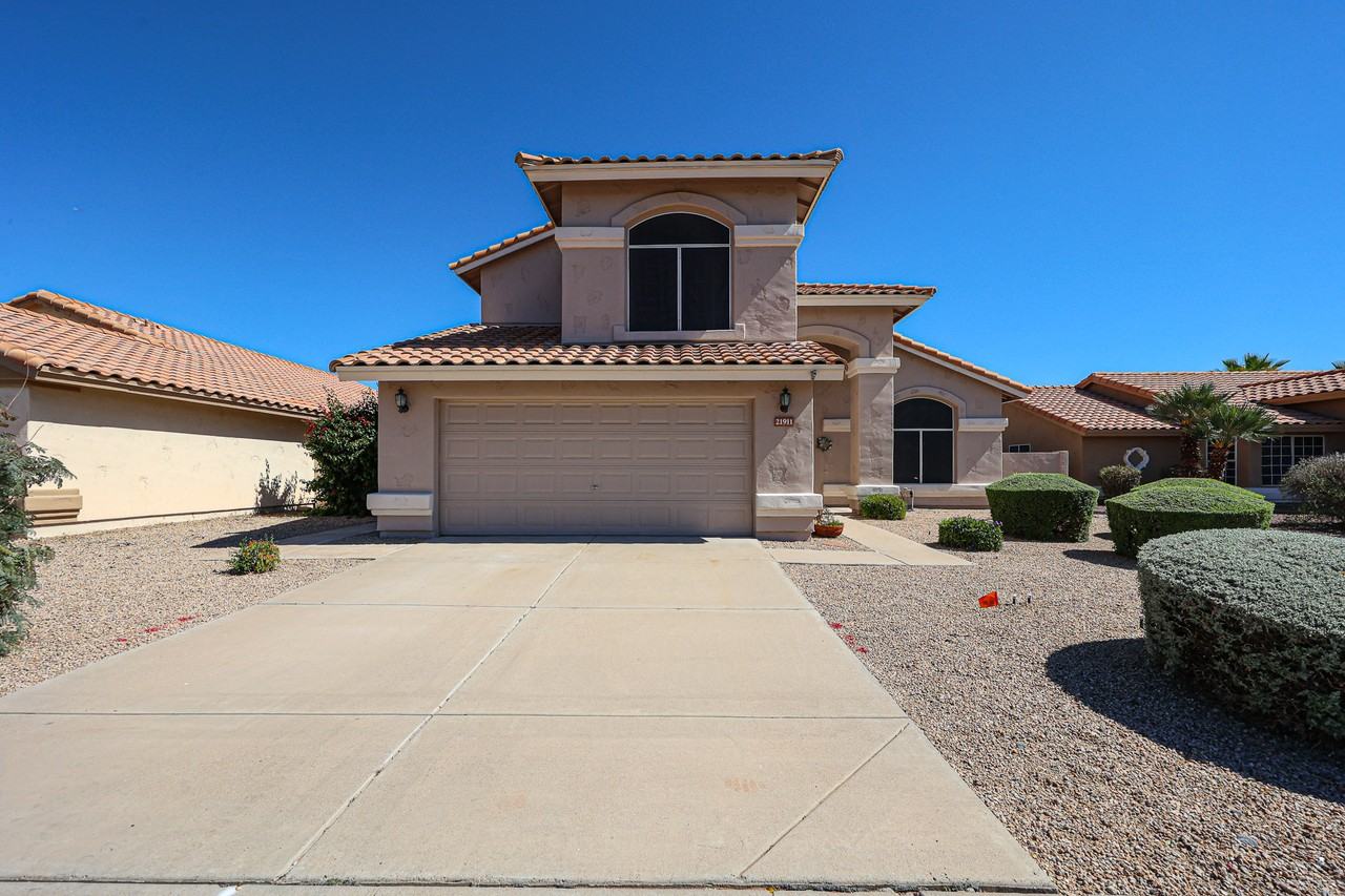 21911 N 71st Ln - Photo 2 of 50