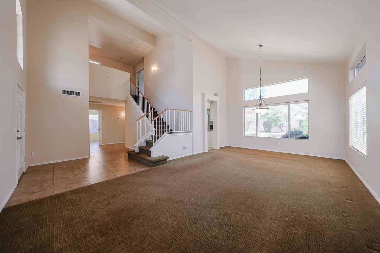 21911 N 71st Ln - Photo 4 of 50