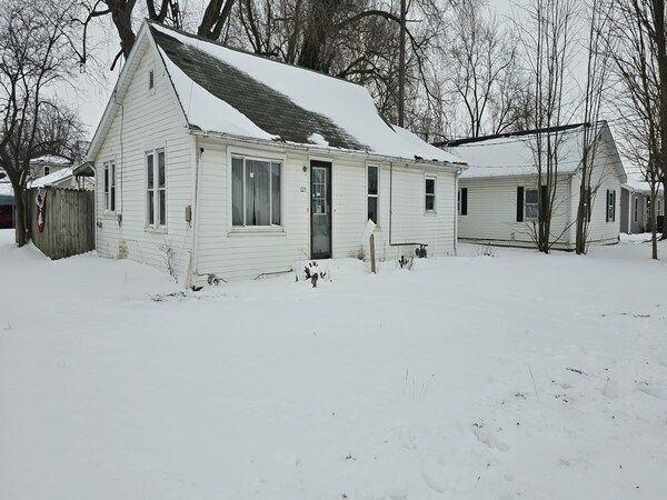 625 N Water St - Photo 2 of 13