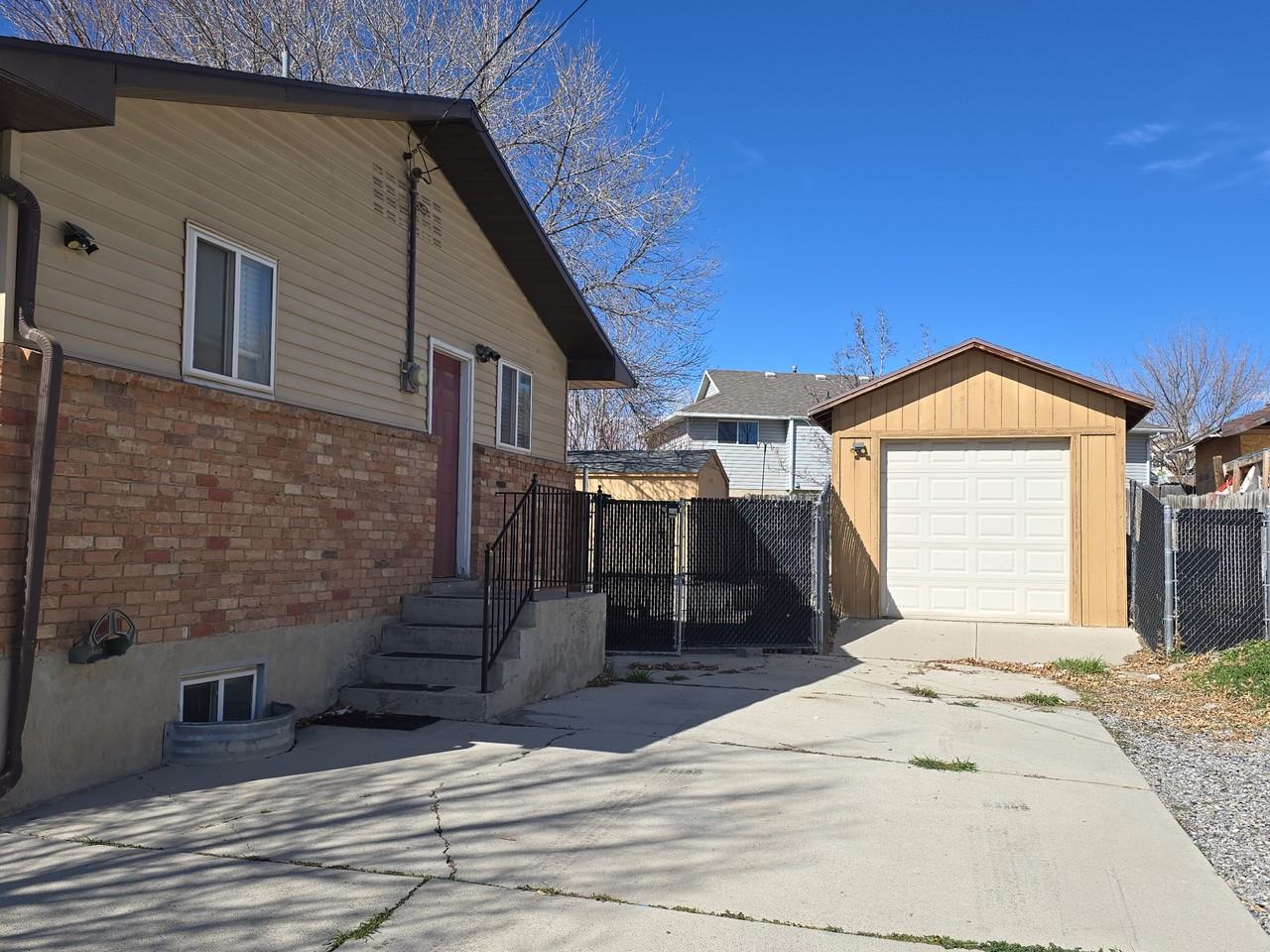 625 E 1100 N #NA - Photo 2 of 18