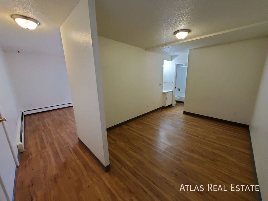 112 Rutgers Avenue - Photo 6 of 11