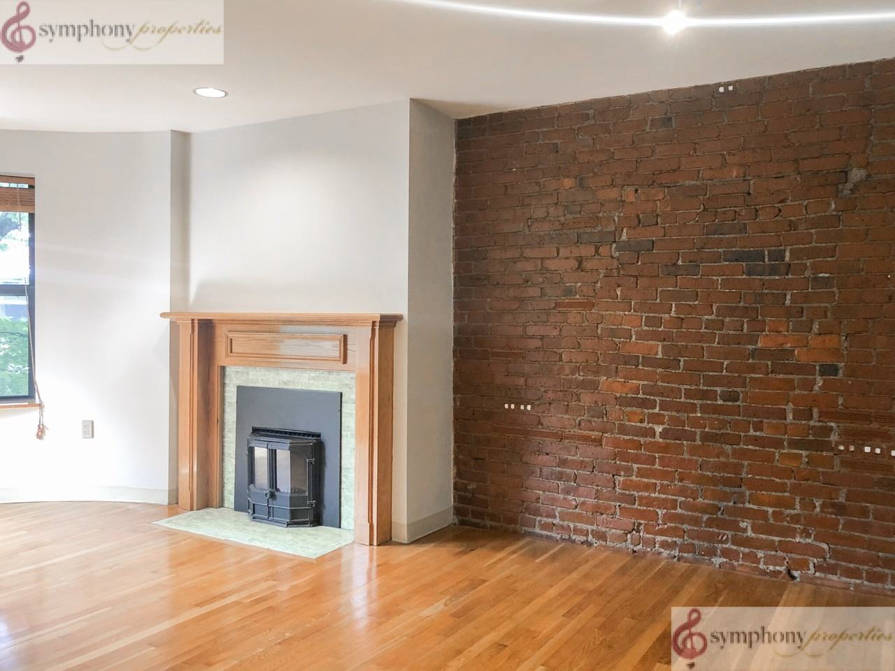 87 Gainsborough St #301