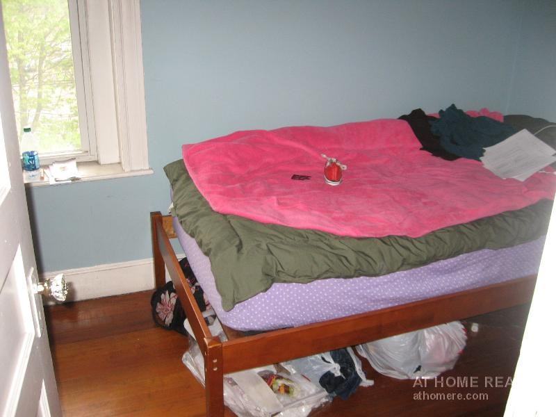 1905 Beacon St #3F - Photo 3 of 5