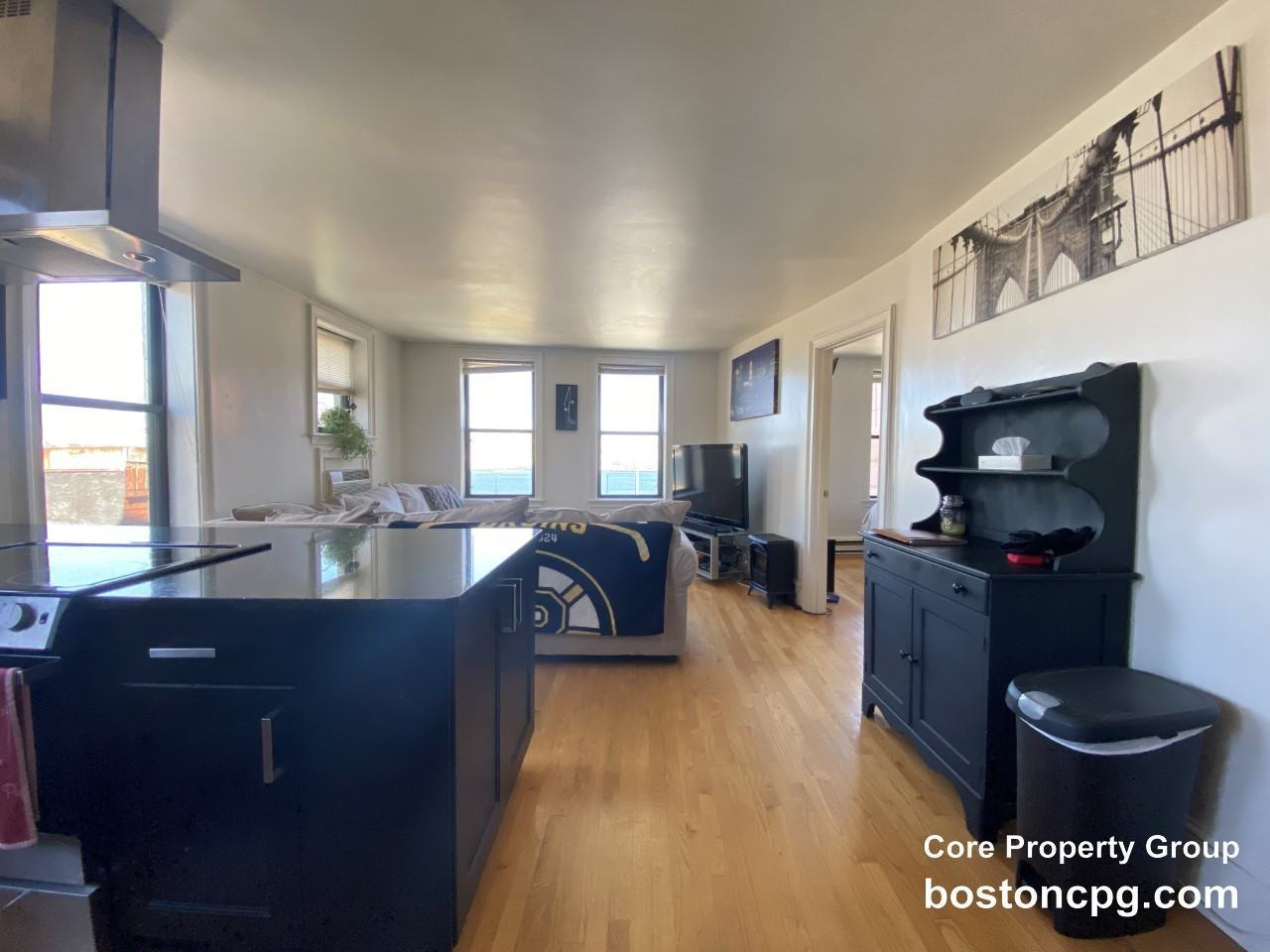 484 Commercial St #4 - Photo 3 of 12