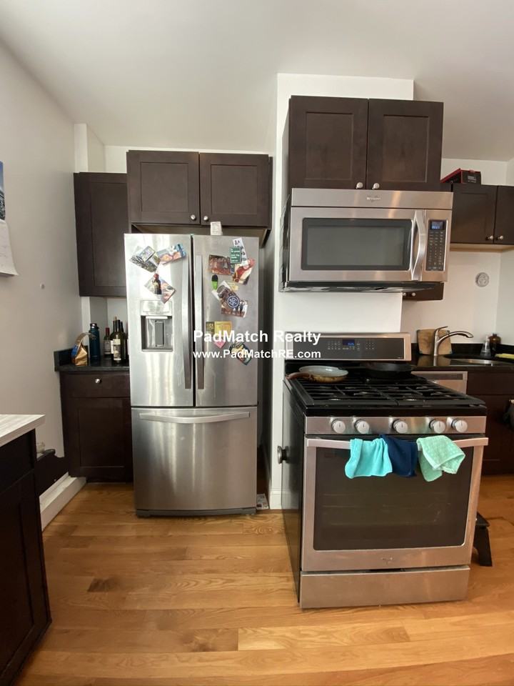 Western Ave #2 - Photo 5 of 17