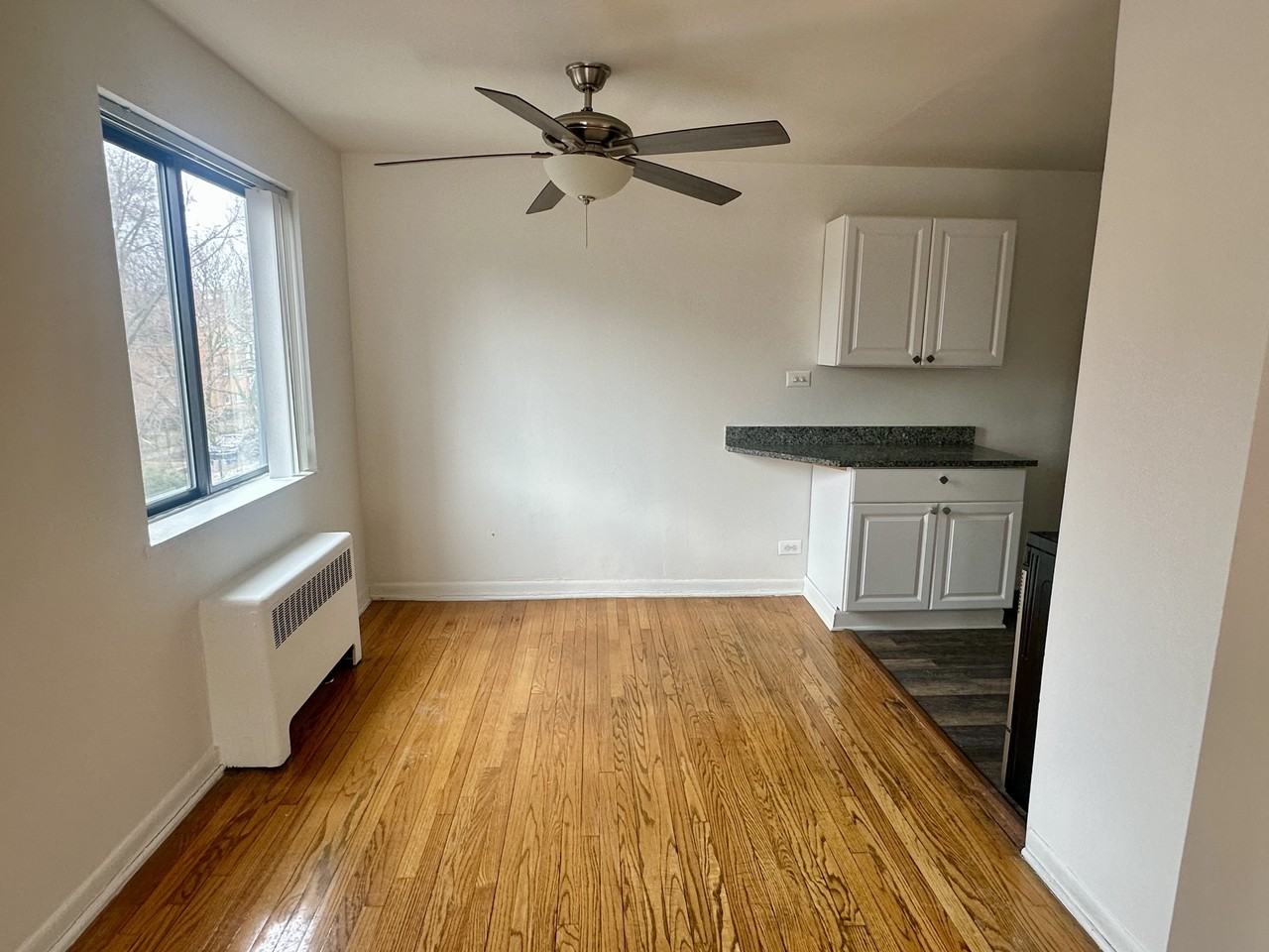 1512 W Farwell Ave #2A - Photo 4 of 11