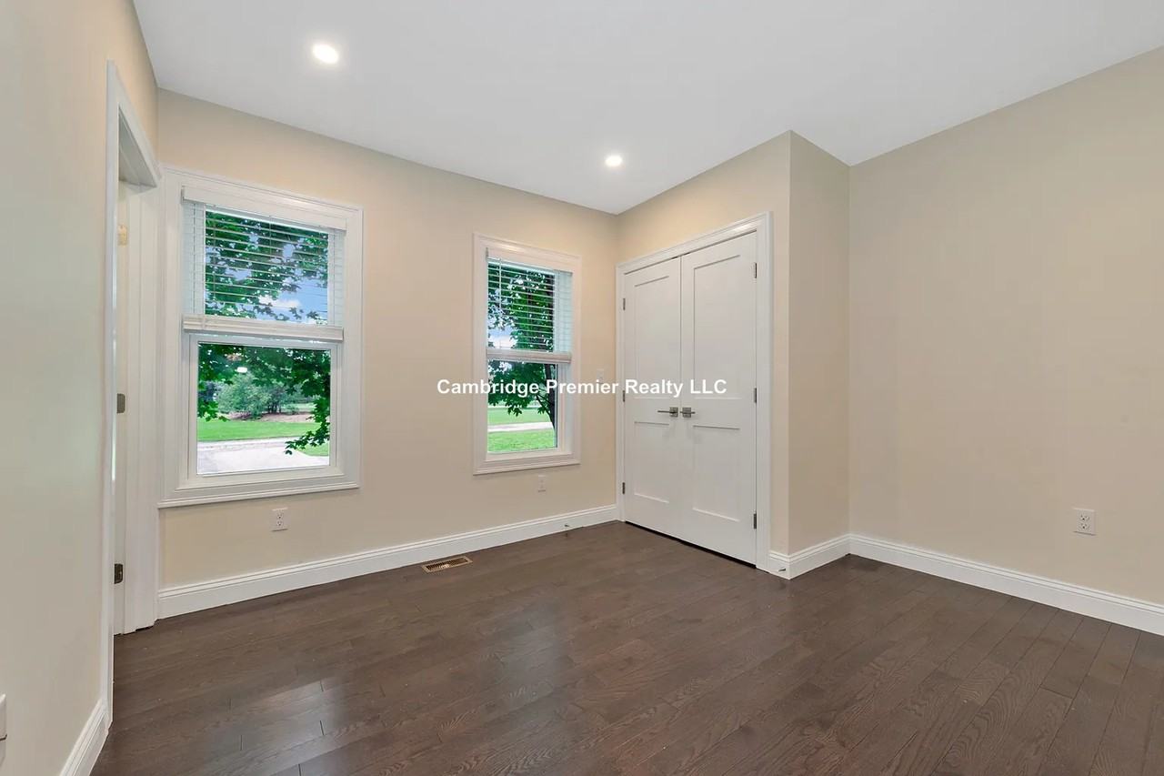 4th St #1 - Photo 6 of 20