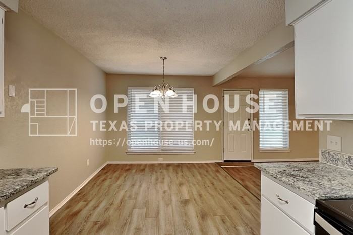 5910 Cameron Dr - Photo 7 of 20