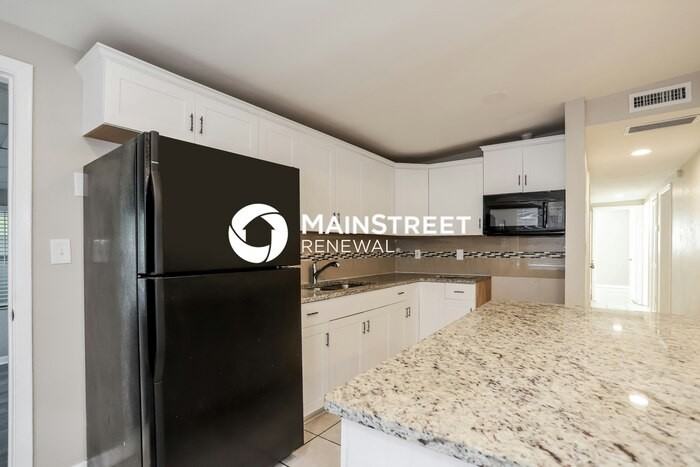 2164 43rd Ave N - Photo 4 of 15