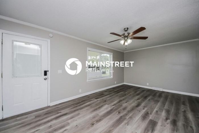 1260 Palm Dr - Photo 4 of 16