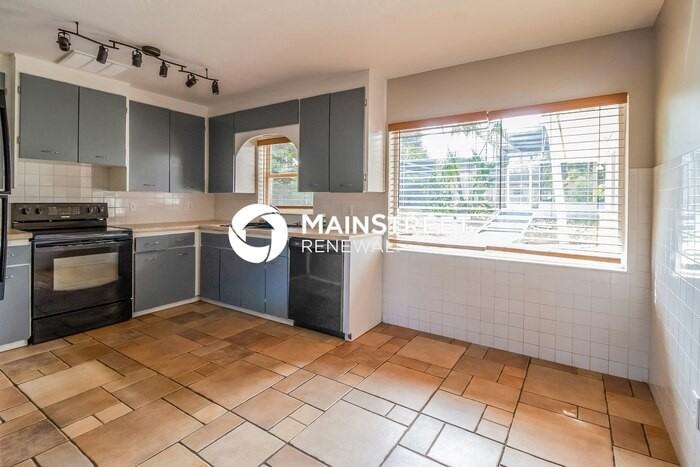 1197 W Lakeview Cir - Photo 5 of 16