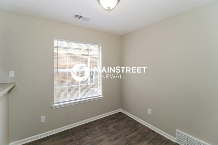 10100 Mill Hill Ave - Photo 6 of 16