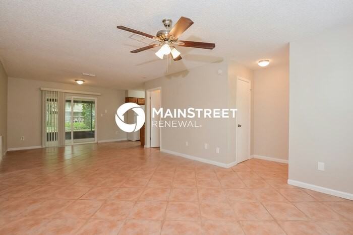 7355 Darien Rd - Photo 5 of 16