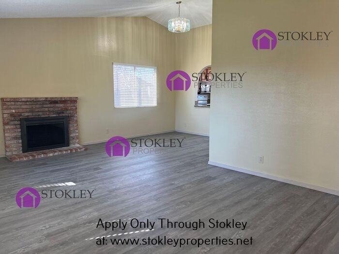 1784 W Cypress Rd - Photo 4 of 30