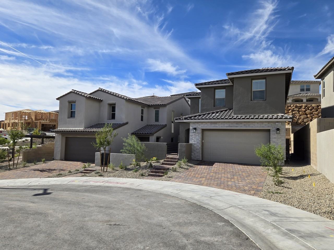 2209 Fish Hawk St #09 - Photo 2 of 34