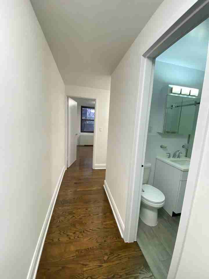 240 E 82nd St #1B - Photo 6 of 14