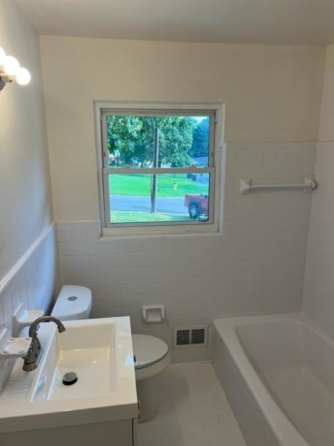 641 26th Ave Nw - Photo 6 of 16