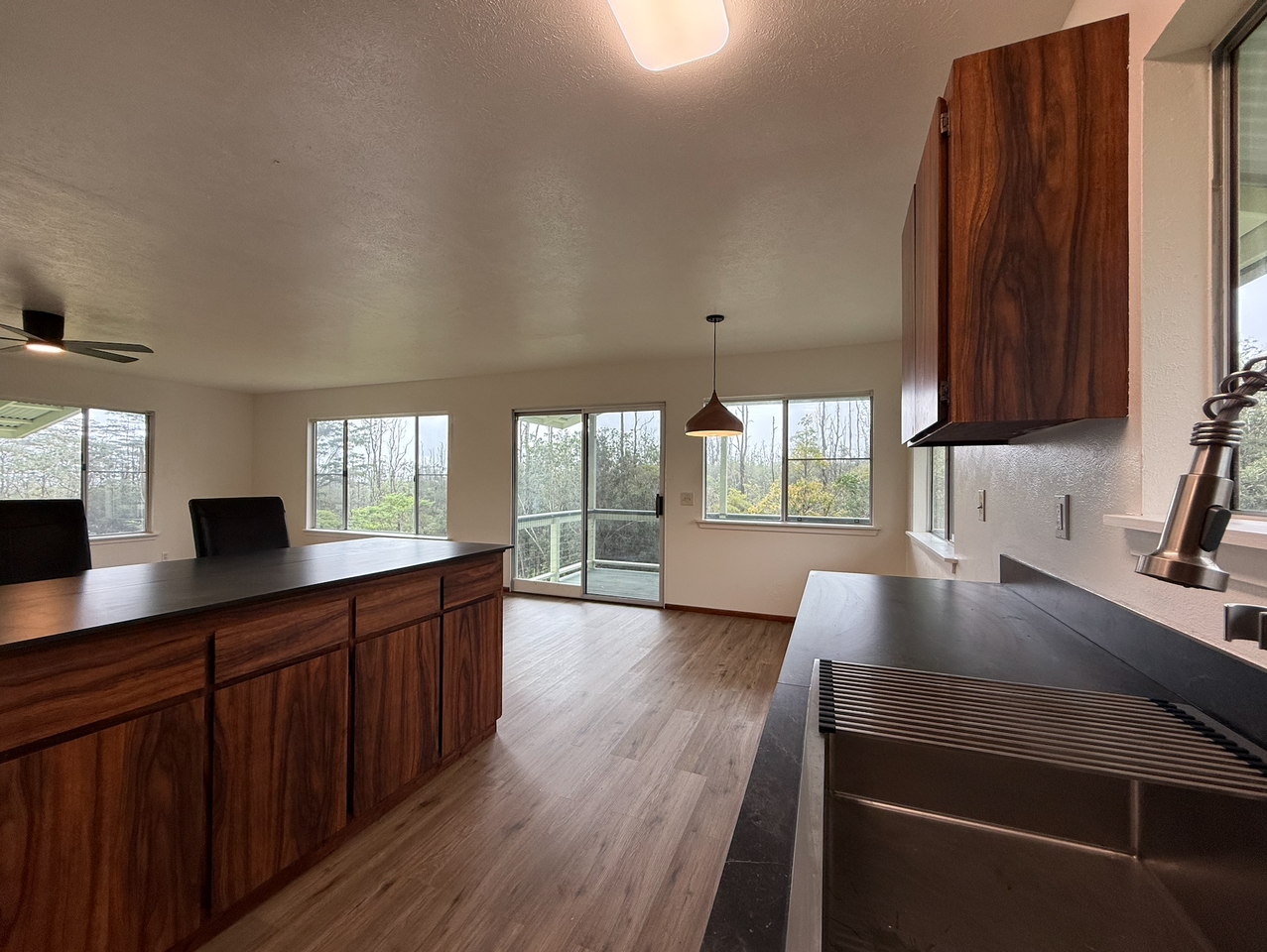 15-2074 29th Ave #UP - Photo 4 of 13