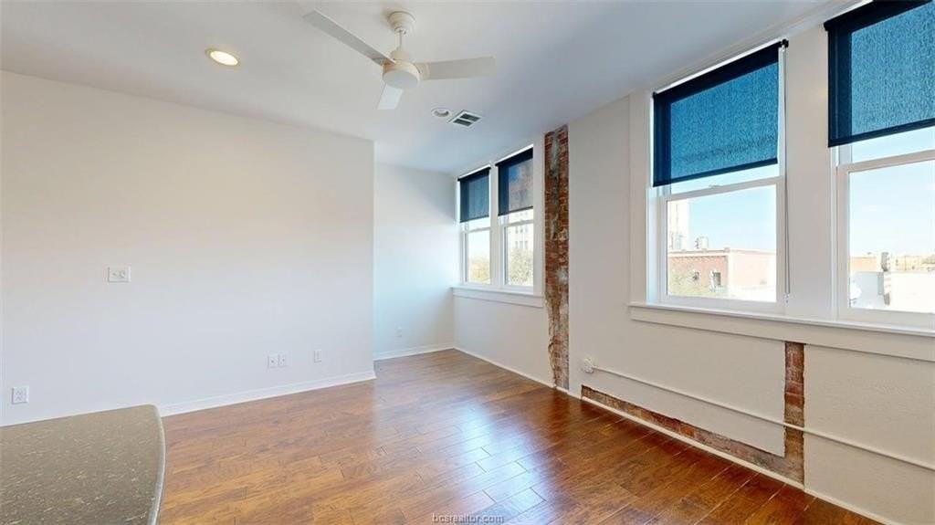 206 N Main St Unit 124 - Photo 5 of 17