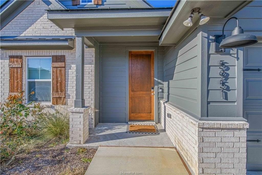 5951 Eldora Dr - Photo 2 of 22