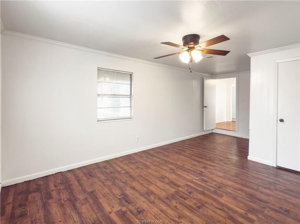 507 Dogwood St - Photo 5 of 21