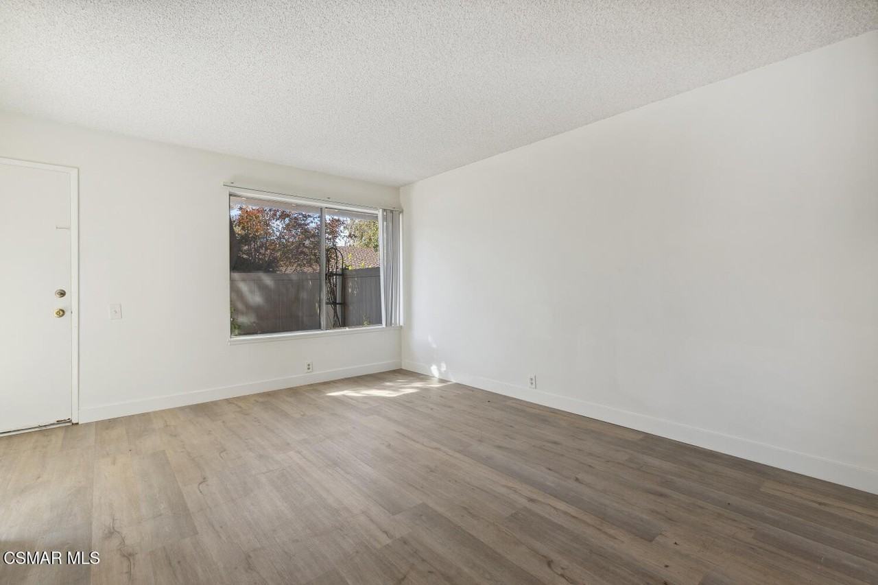 1752 Orinda Ct - Photo 3 of 14