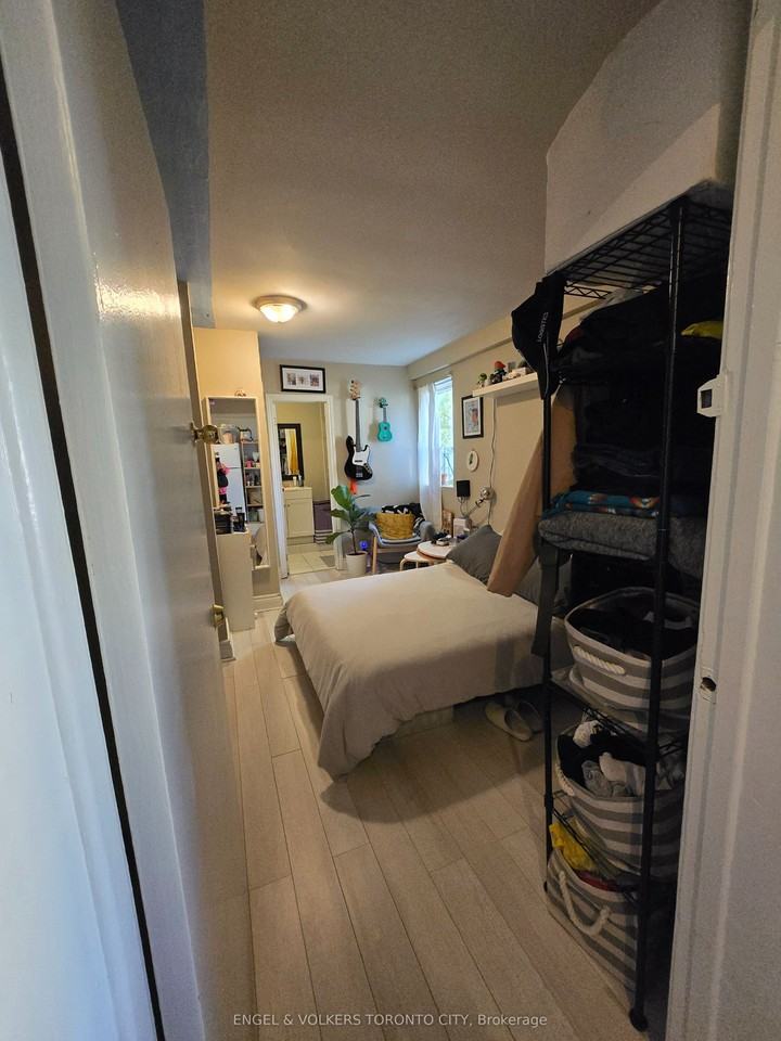 45 Leduc Dr - Photo 5 of 8