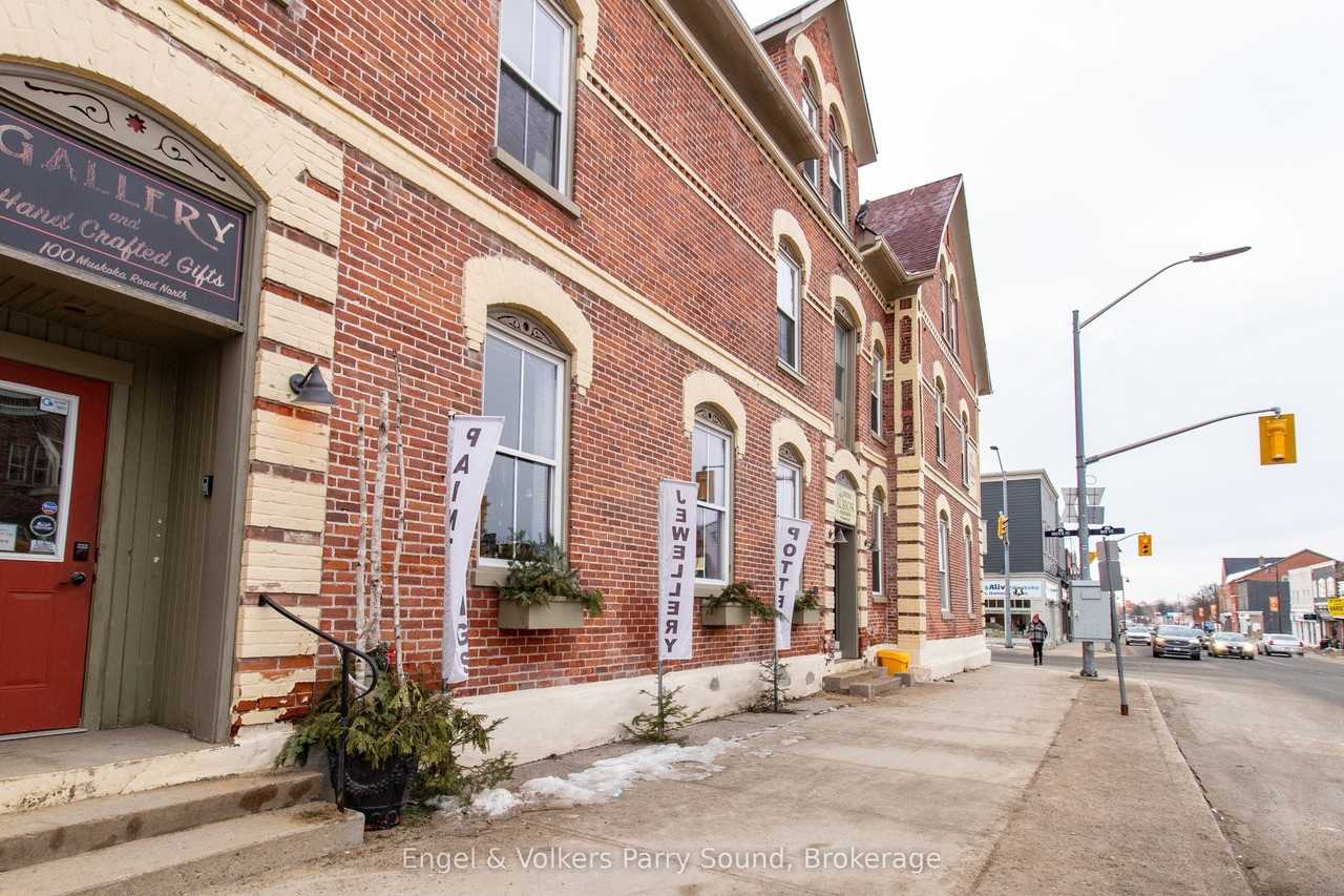 100 Muskoka Road N 37 - Photo 2 of 11