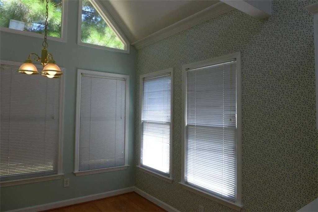 4710 Fairway View Ct - Photo 5 of 18