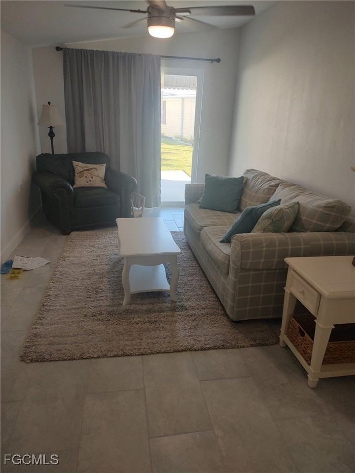 20711 Port Dr - Photo 7 of 13