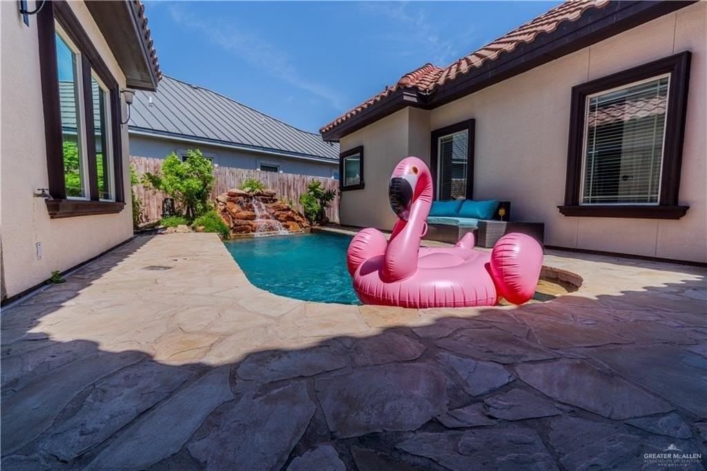 3204 Monroe Ave - Photo 2 of 45