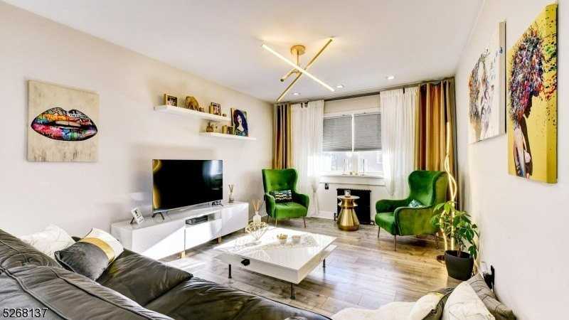 1504 W Terrace Cir #4