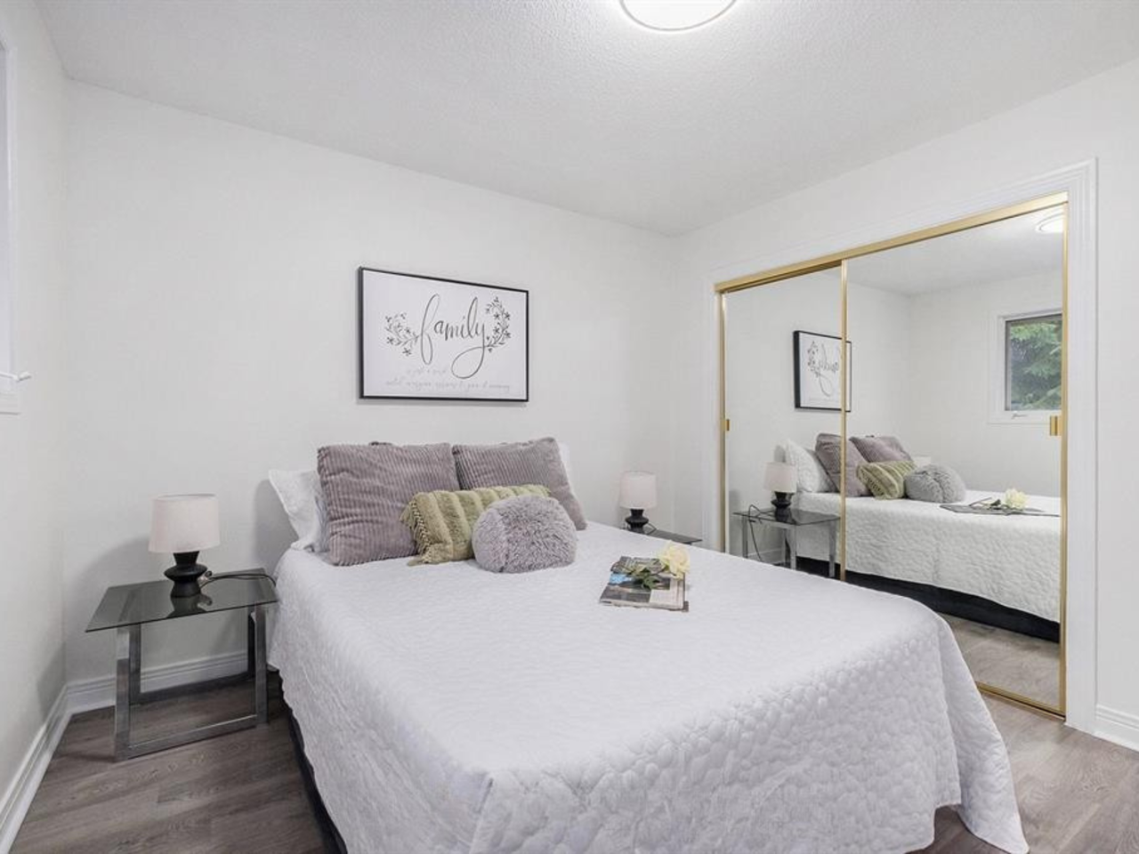 20 Newhaven Street - Photo 2 of 36