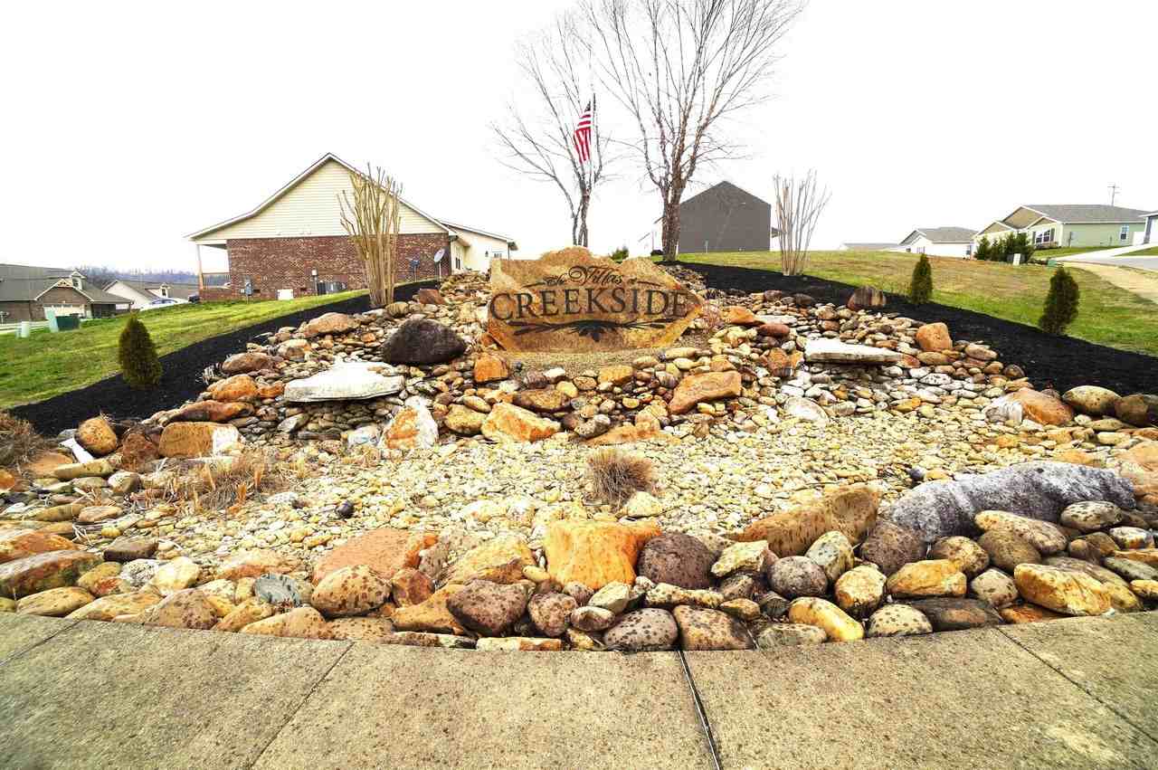 3023 Villas Creekside Dr