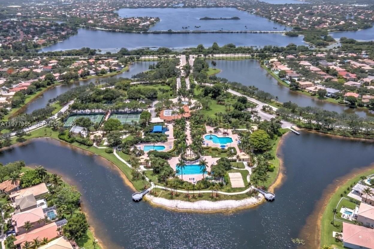 858 Nw 170th Ter #858 - Photo 7 of 8