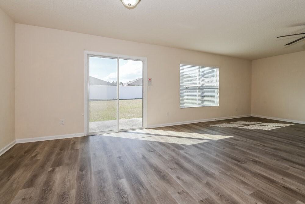 1944 Rock Springs Way - Photo 3 of 16