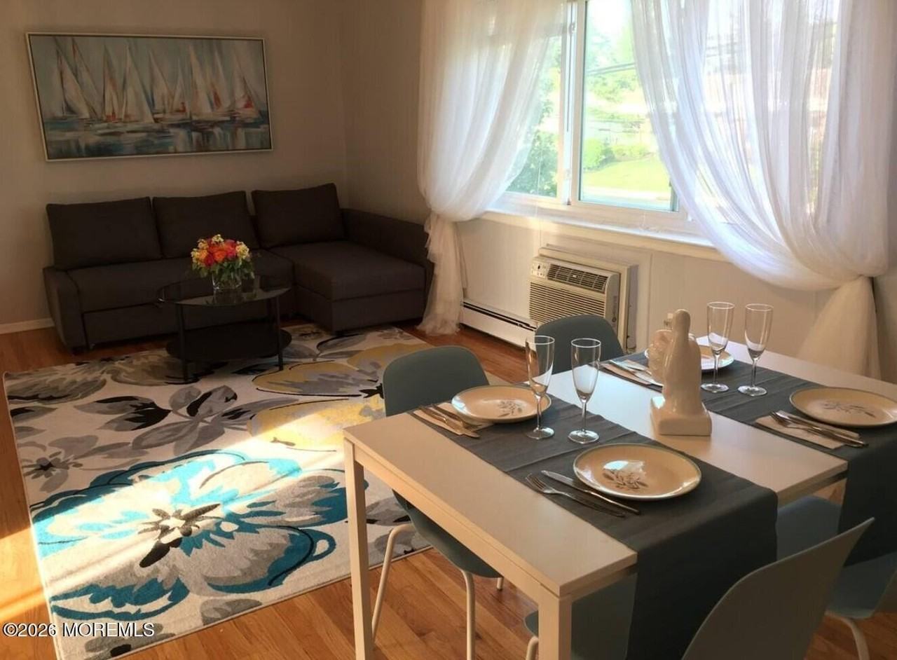 167 Wyckoff Rd Unit B - Photo 6 of 15