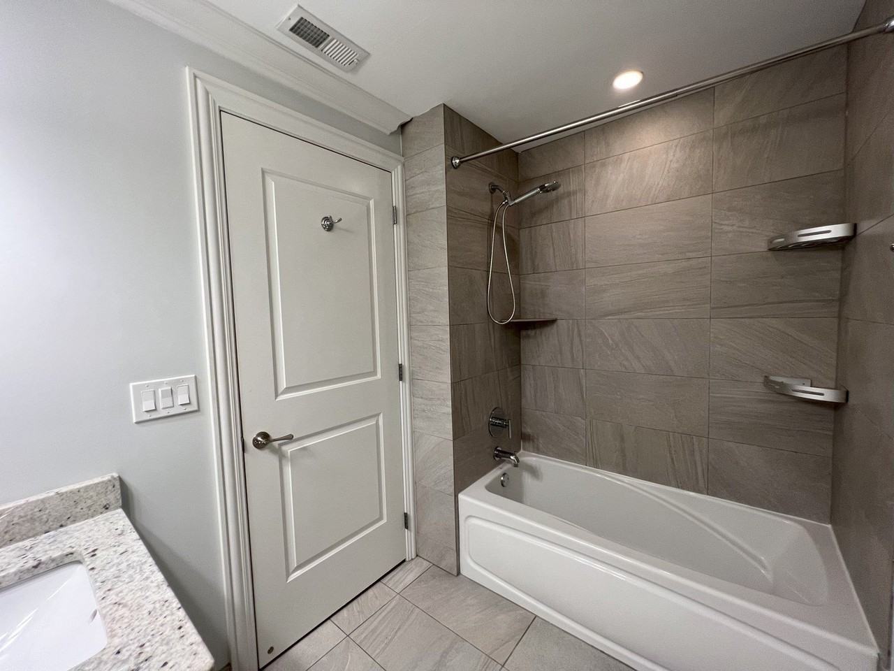 1002 W Van Buren St Unit 407 - Photo 6 of 19