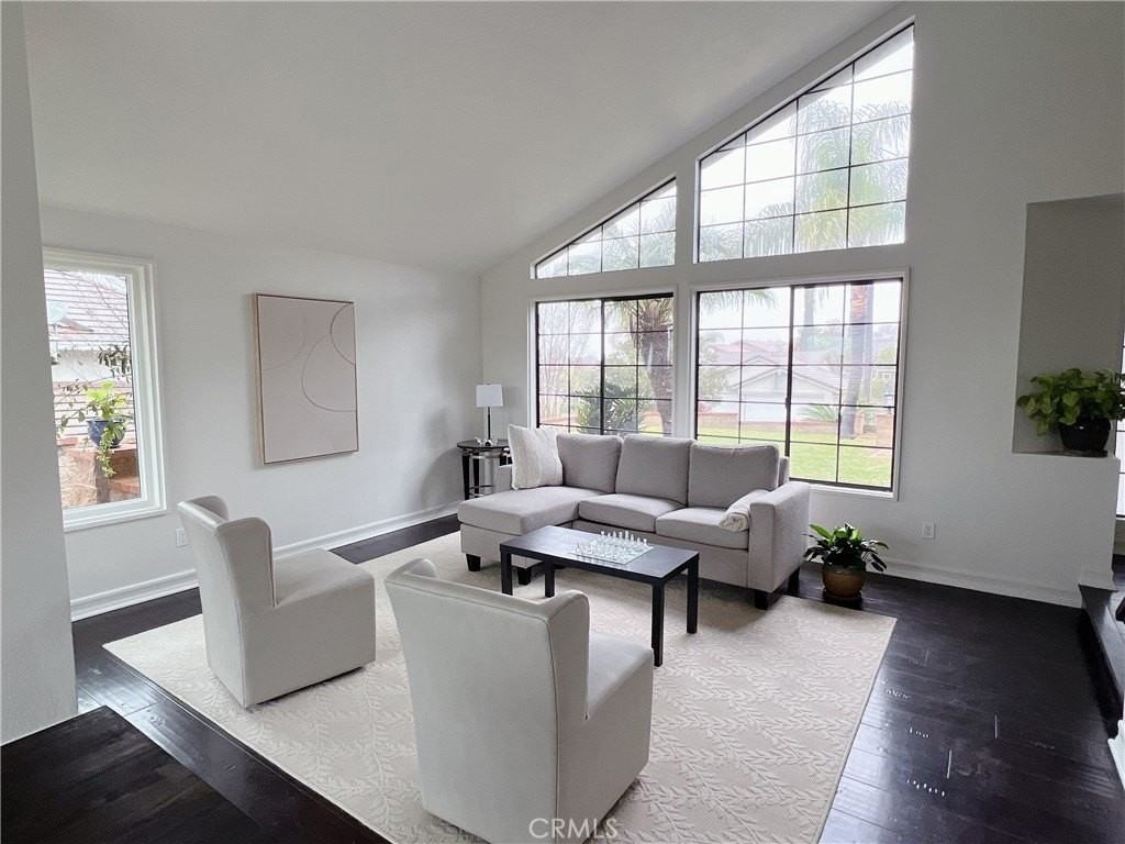 2246 E Vista Canyon Rd - Photo 2 of 19