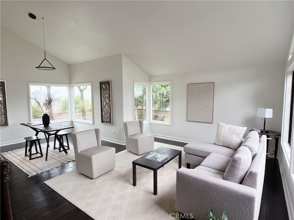 2246 E Vista Canyon Rd - Photo 4 of 19