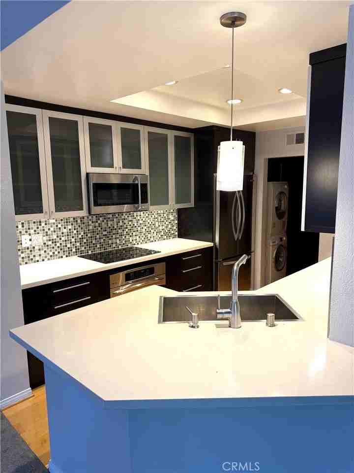 27 Brittany - Photo 5 of 21