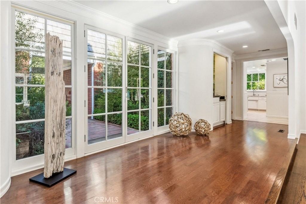 2817 Paseo Del Mar - Photo 5 of 41