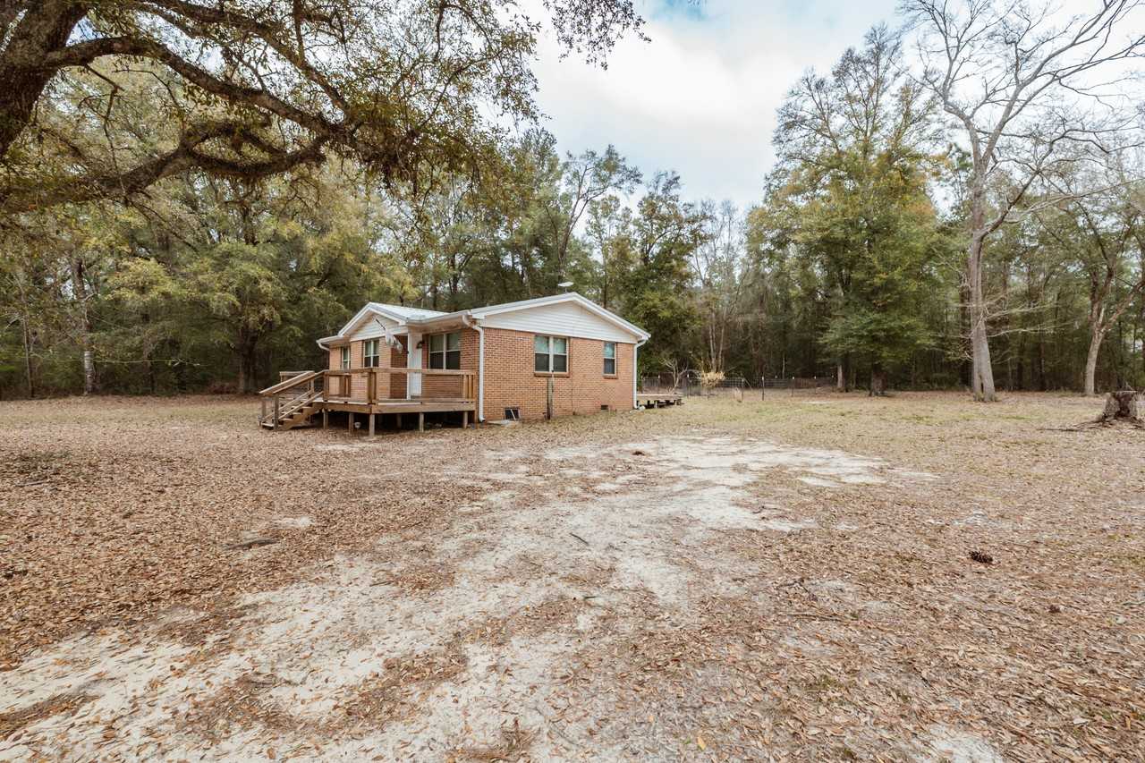 5439 Penny Creek Rd #1 - Photo 4 of 32