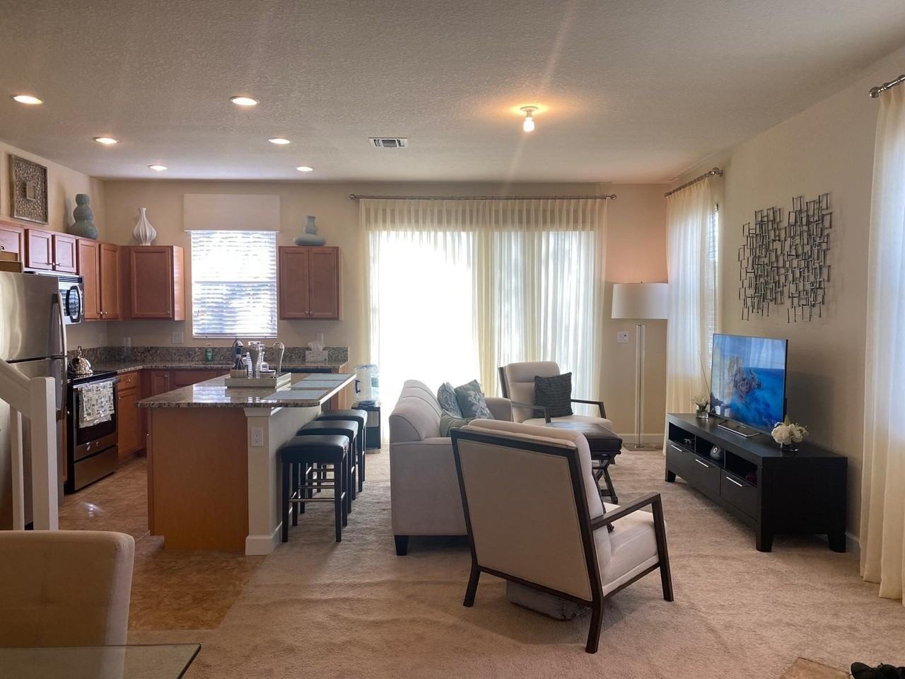 4304 Chalmers Ln - Photo 3 of 21