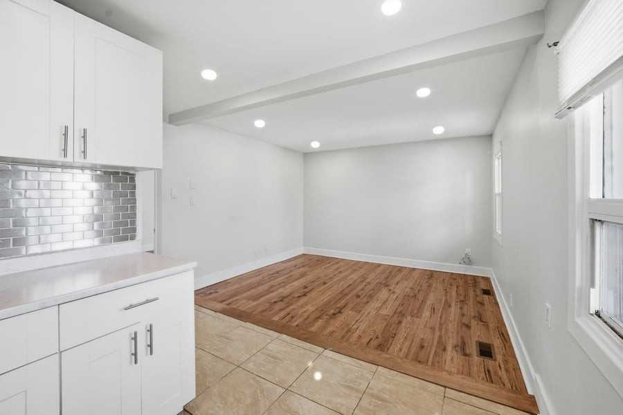 240 Marier Avenue Unit 3 - Photo 4 of 11