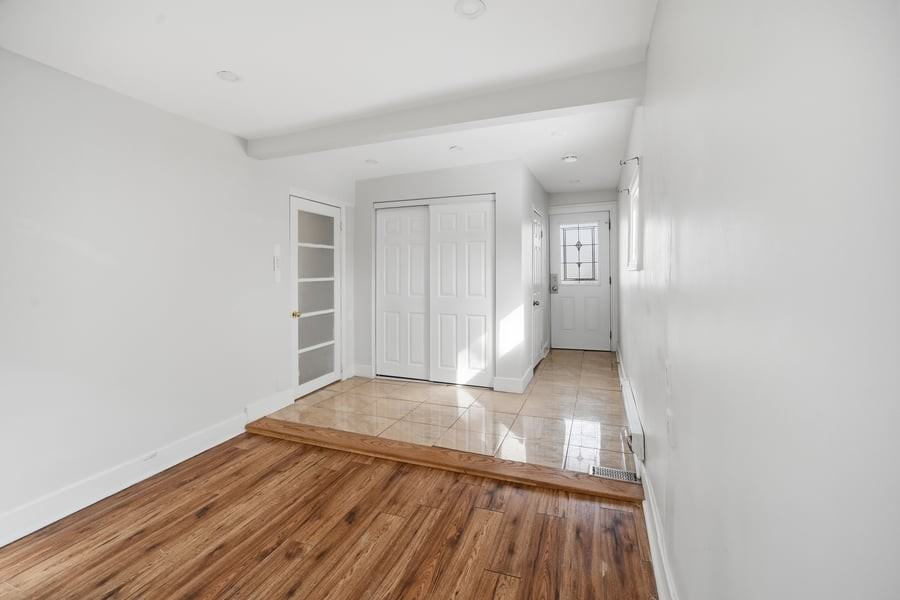 240 Marier Avenue Unit 3 - Photo 7 of 11
