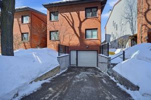 featured image of 37 Robinson Ave