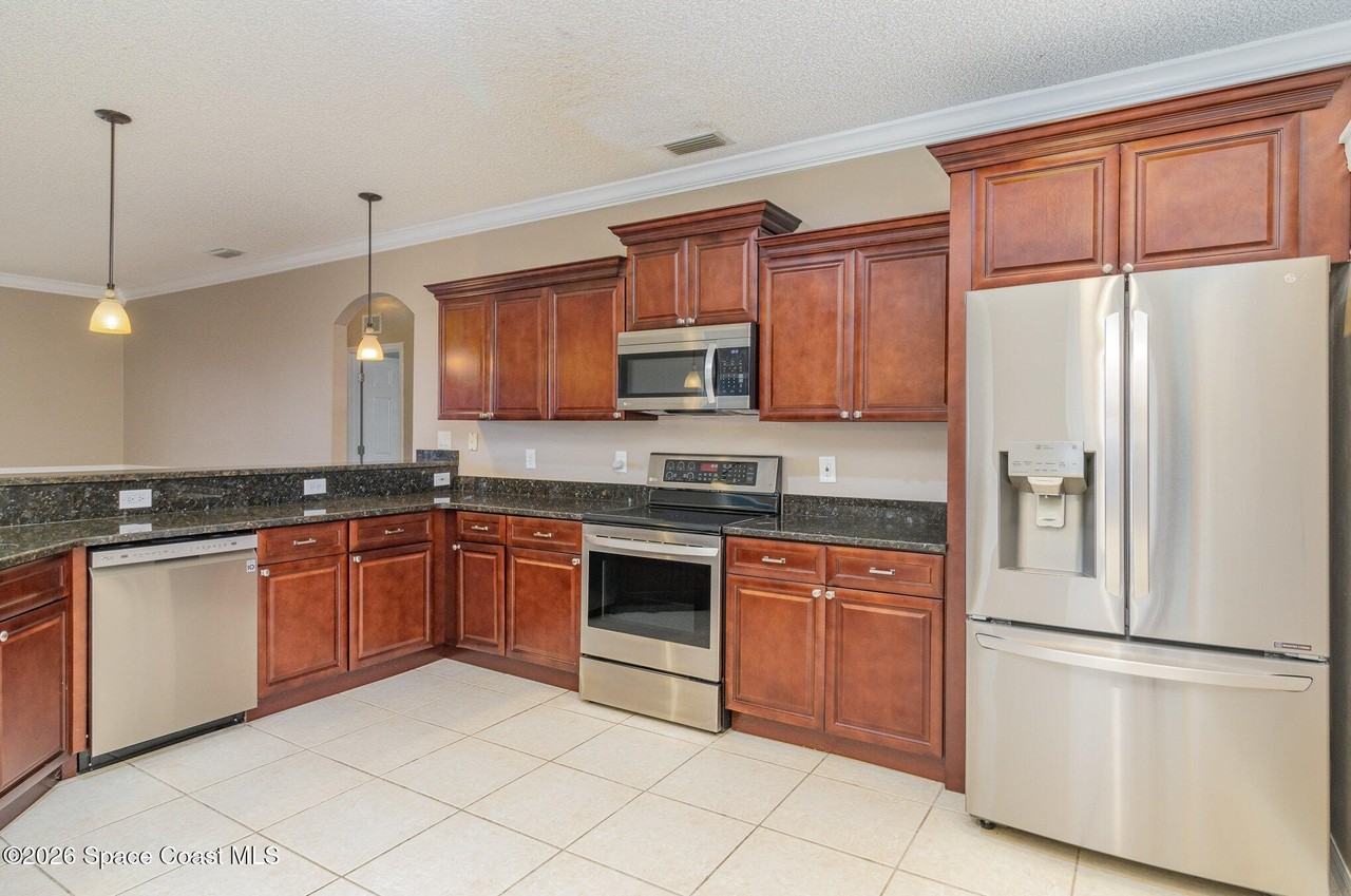 4973 Mandolin Ct - Photo 5 of 22