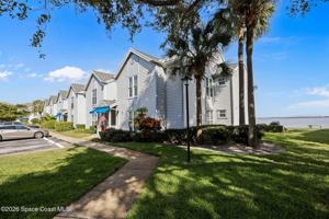 featured image of 7050 N Highway 1 Apt 106